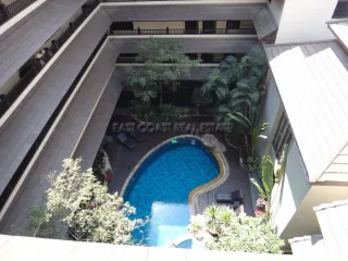 For sale 2 ベッドルーム condo in Bang Lamung, Chonburi