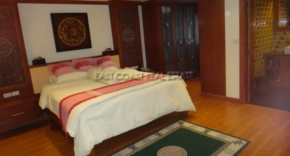 For sale 2 ベッドルーム condo in Bang Lamung, Chonburi