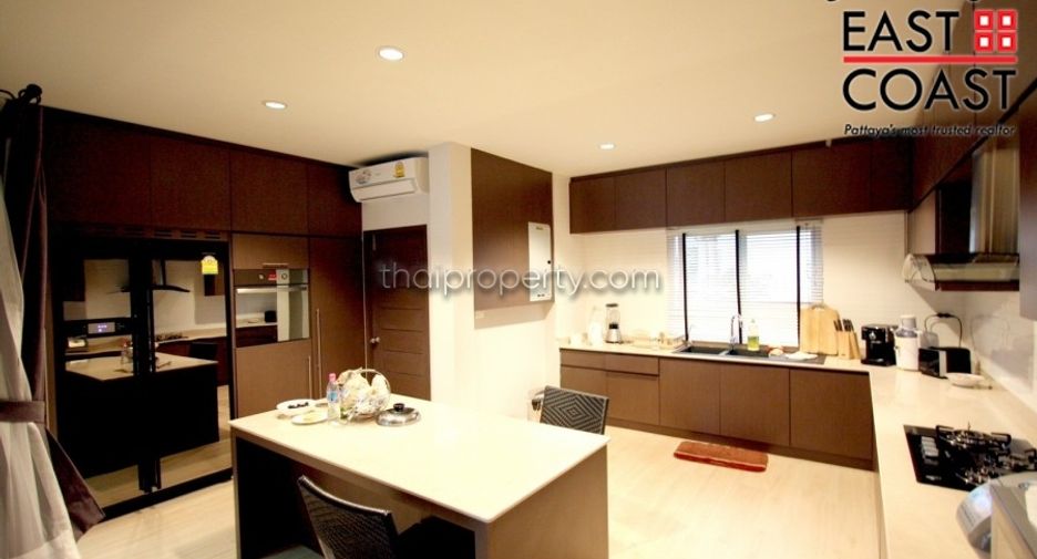 À vendre 5 chambres maison à Bang Lamung, Chonburi