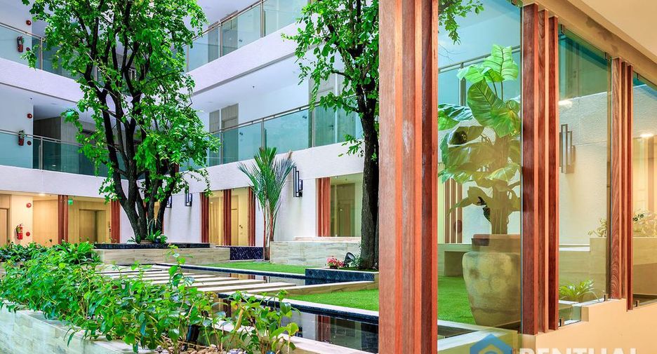 For sale 2 bedrooms condo in Pratumnak, Pattaya