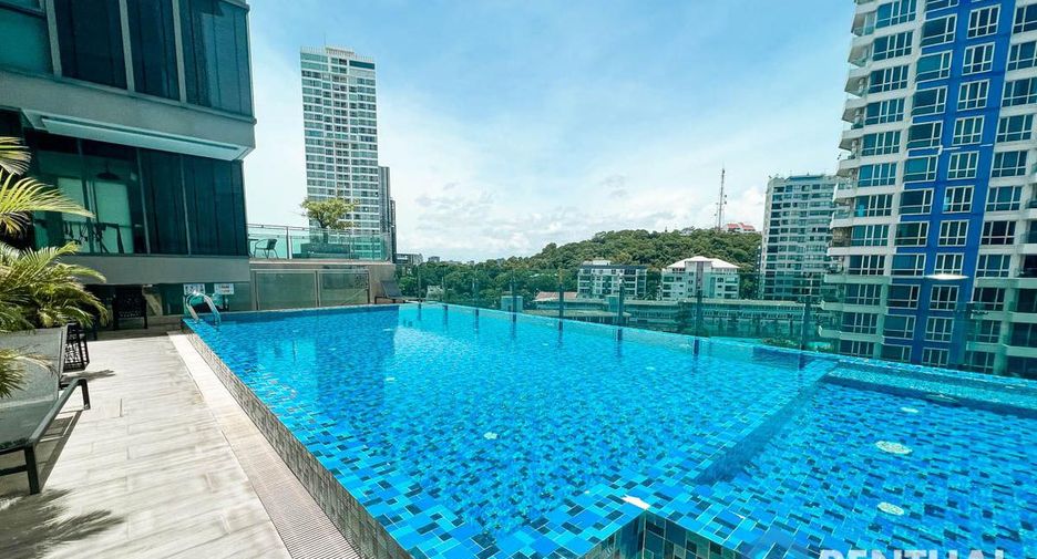 For sale 2 bedrooms condo in Pratumnak, Pattaya