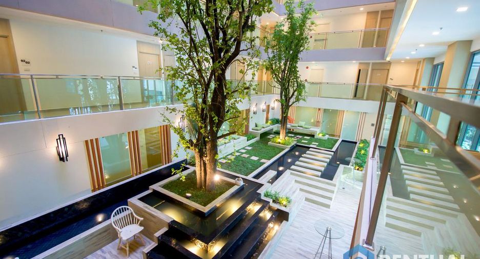 For sale 2 bedrooms condo in Pratumnak, Pattaya