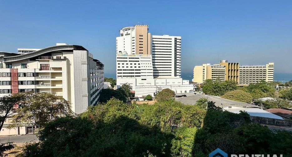 For sale 2 bedrooms condo in Pratumnak, Pattaya