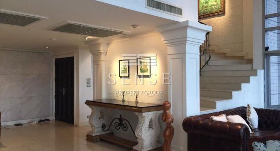 For sale 4 bedrooms condo in Pathum Wan, Bangkok