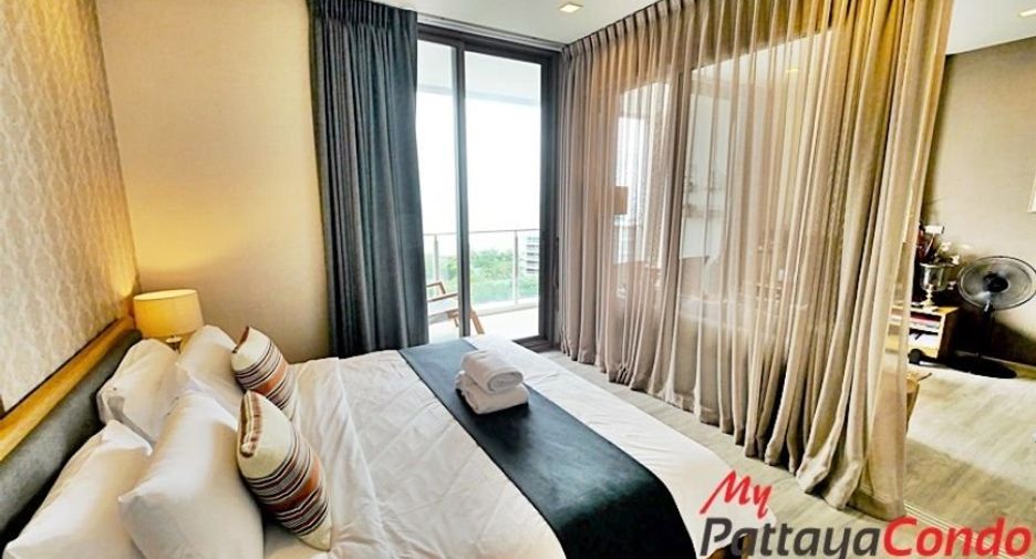 For sale 1 bed condo in Bang Lamung, Chonburi