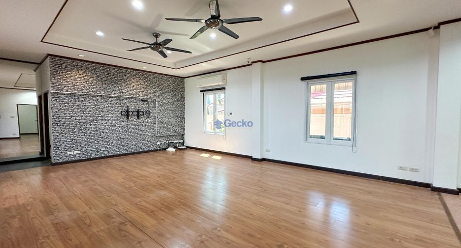 For sale 3 bed house in Bang Saray, Pattaya