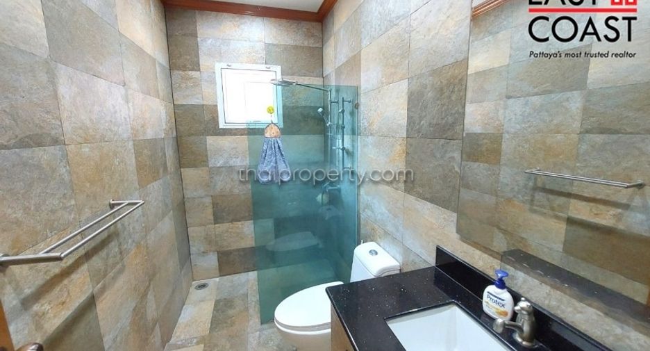 À vendre 4 chambres maison à East Pattaya, Pattaya