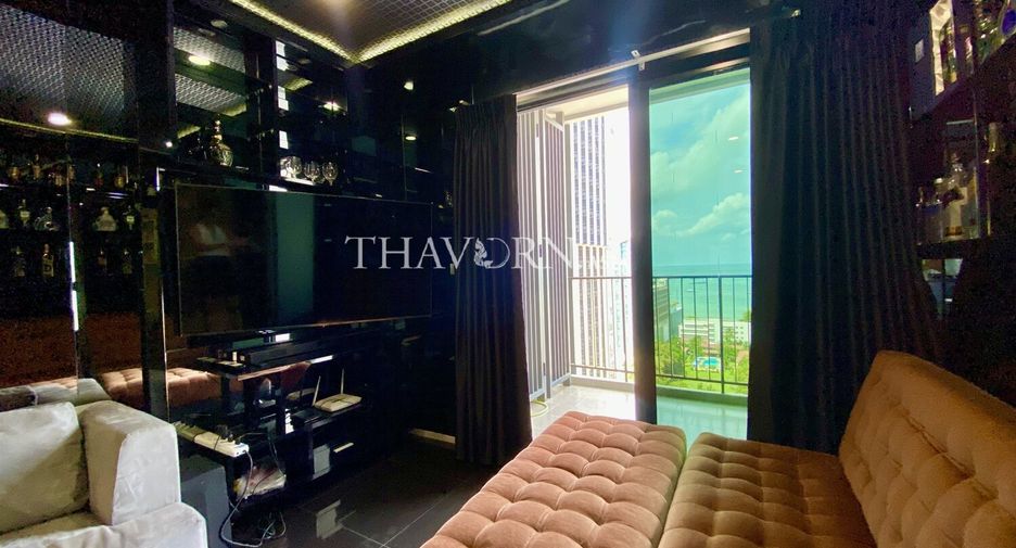 For sale 2 ベッドルーム condo in Bang Lamung, Chonburi