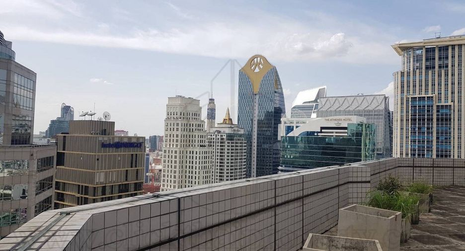 For sale 4 bedrooms condo in Pathum Wan, Bangkok