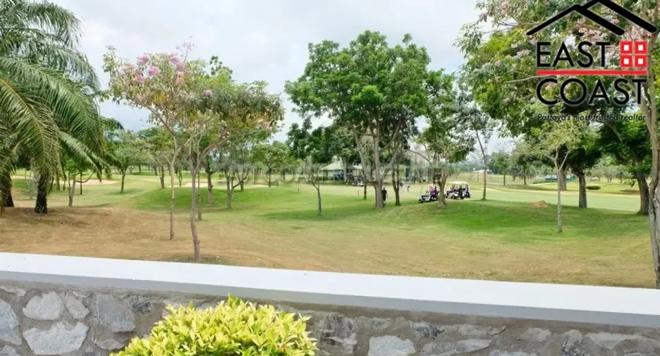 Haus zum Kauf mit 4 Zimmer in Huay Yai, Pattaya