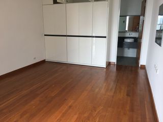 For rent 4 Beds house in Khlong Toei, Bangkok
