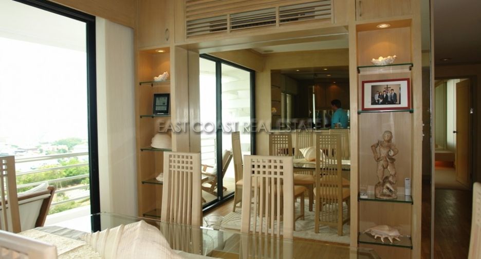 For rent 3 bedrooms condo in Bang Lamung, Chonburi
