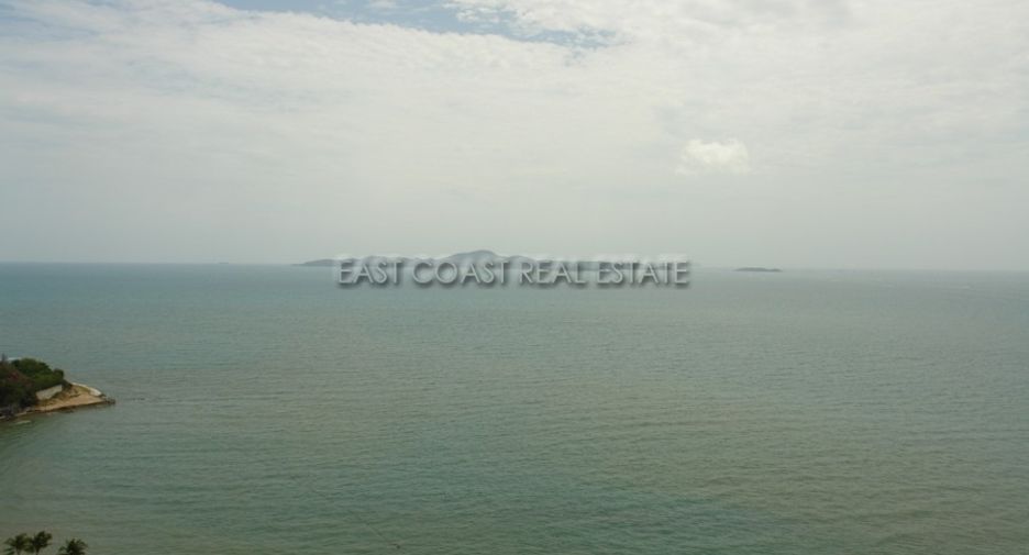 For rent 3 bedrooms condo in Bang Lamung, Chonburi