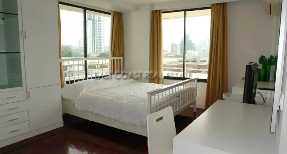 For rent 3 bedrooms condo in Bang Lamung, Chonburi