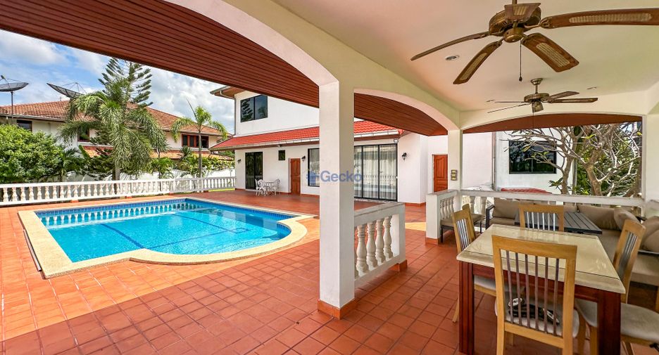 For sale そして for rent 4 Beds house in Jomtien, Pattaya