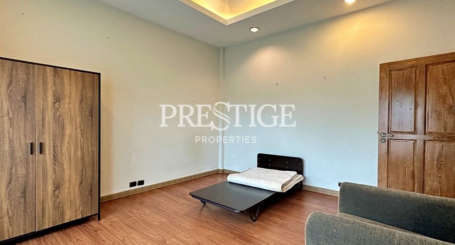 À vendre 3 chambres maison à Huay Yai, Pattaya