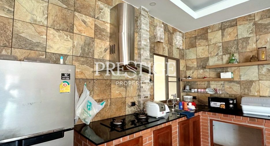 À vendre 3 chambres maison à Huay Yai, Pattaya