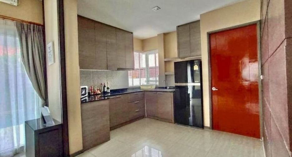 出售 3 卧室 别墅 在 Bang Lamung, Chon Buri