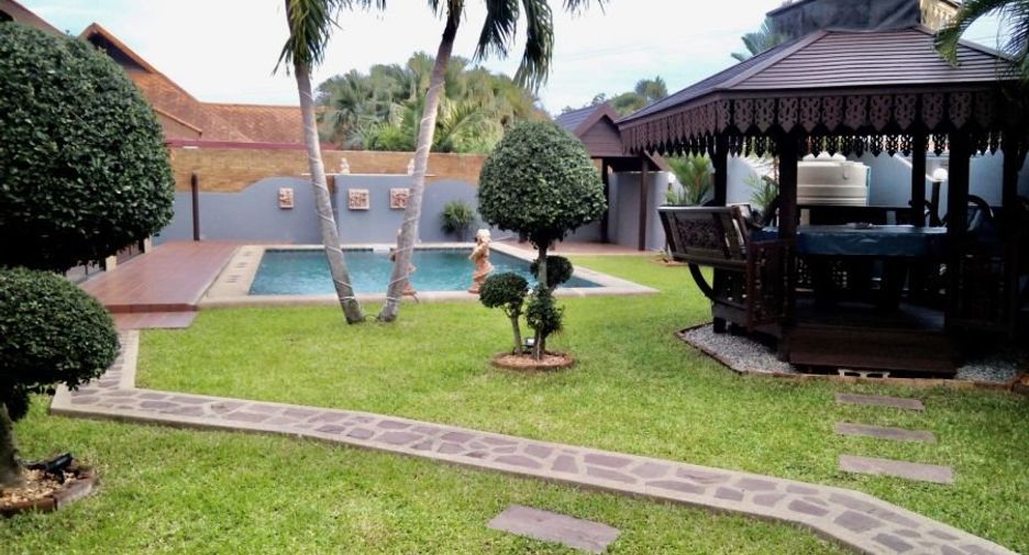 For rent 3 bedrooms house in Bang Lamung, Chonburi