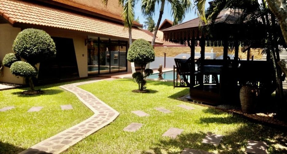For rent 3 bedrooms house in Bang Lamung, Chonburi