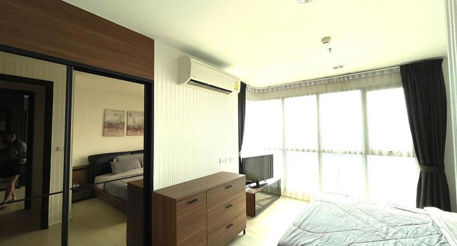 For sale 2 bedrooms condo in Sathon, Bangkok