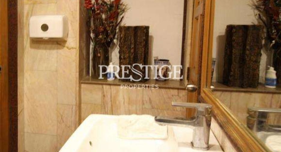 Local comercial en venta de 32 habitaciones en Bang Lamung, Chonburi