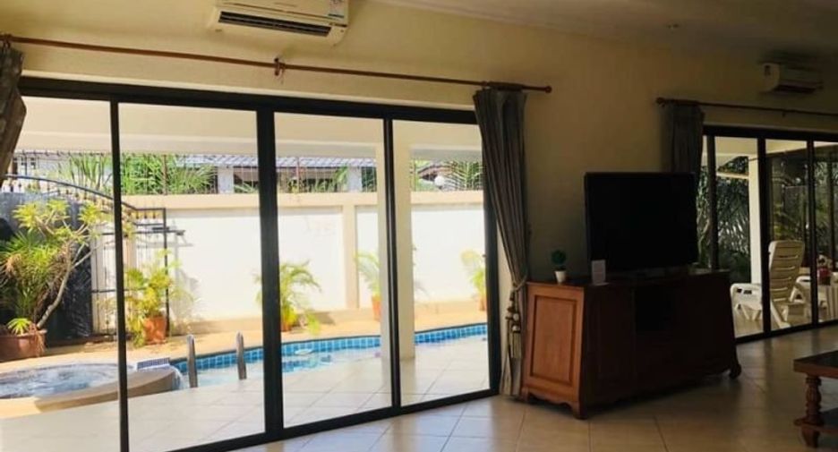 For rent 3 bedrooms house in Bang Lamung, Chonburi