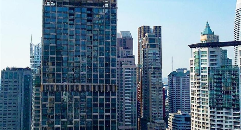 For sale 2 bedrooms condo in Pathum Wan, Bangkok