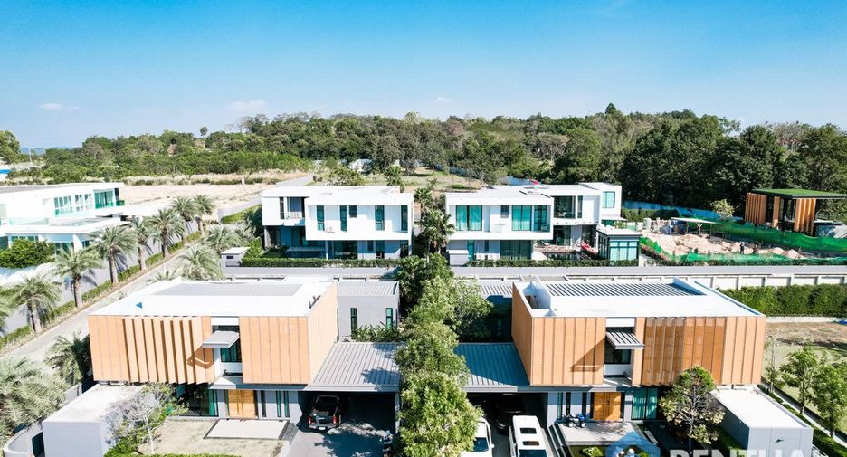 À vendre 3 chambres villa à East Pattaya, Pattaya