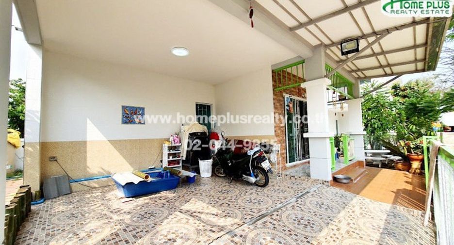 Haus zum Kauf mit 3 Zimmer in Bang Khun Thian, Bangkok