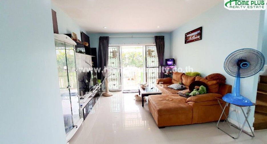 Haus zum Kauf mit 3 Zimmer in Bang Khun Thian, Bangkok