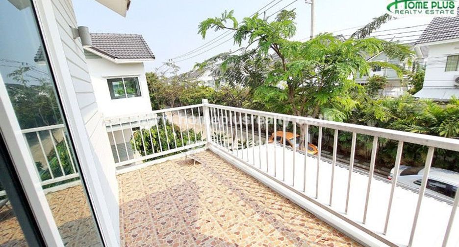 Haus zum Kauf mit 3 Zimmer in Bang Khun Thian, Bangkok
