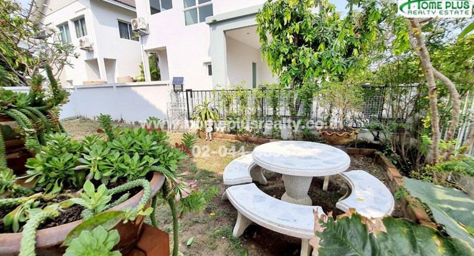 Haus zum Kauf mit 3 Zimmer in Bang Khun Thian, Bangkok