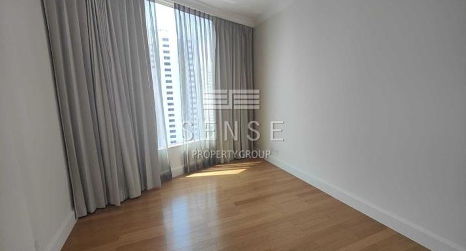 Wohnung zur Miete mit 3 Zimmer in Watthana, Bangkok