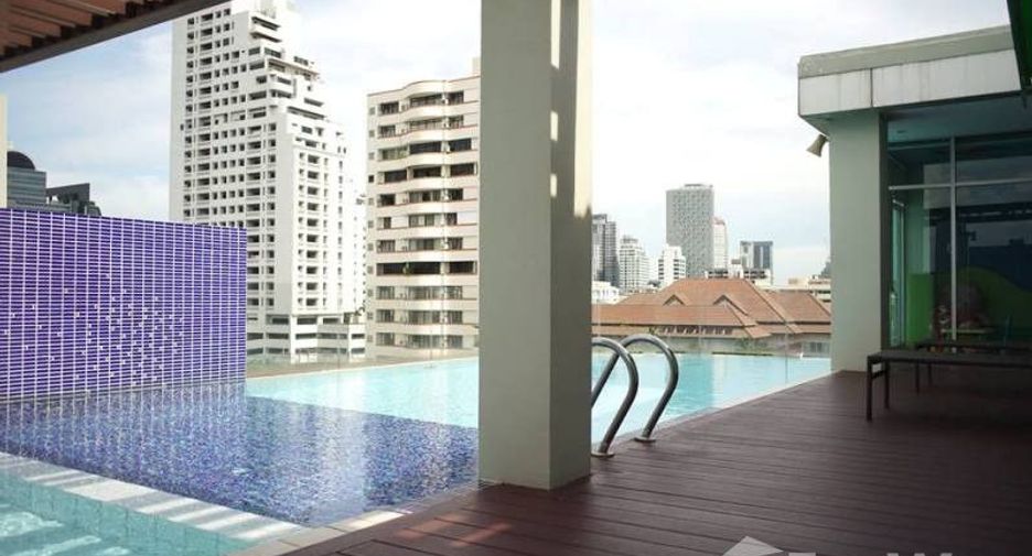 For rent 3 bed condo in Watthana, Bangkok