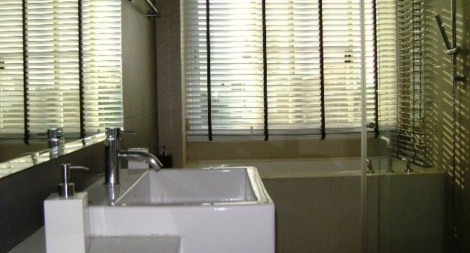 For rent 3 bed condo in Watthana, Bangkok