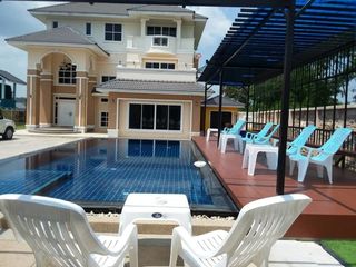 For rent and for sale 10 bed villa in Sattahip, Chonburi