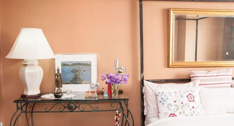 For rent 1 bed condo in Watthana, Bangkok