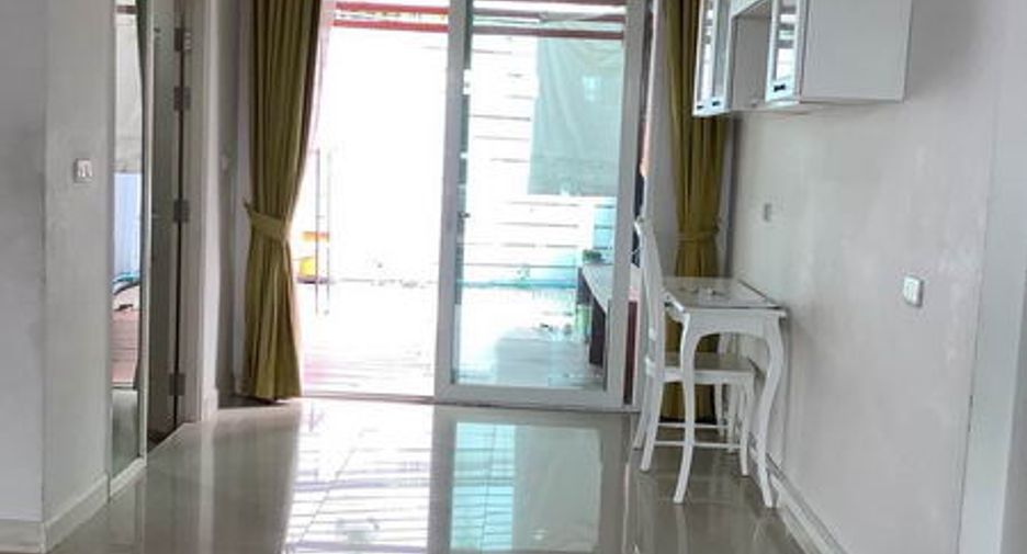 For sale そして for rent 4 Beds townhouse in Wang Thonglang, Bangkok