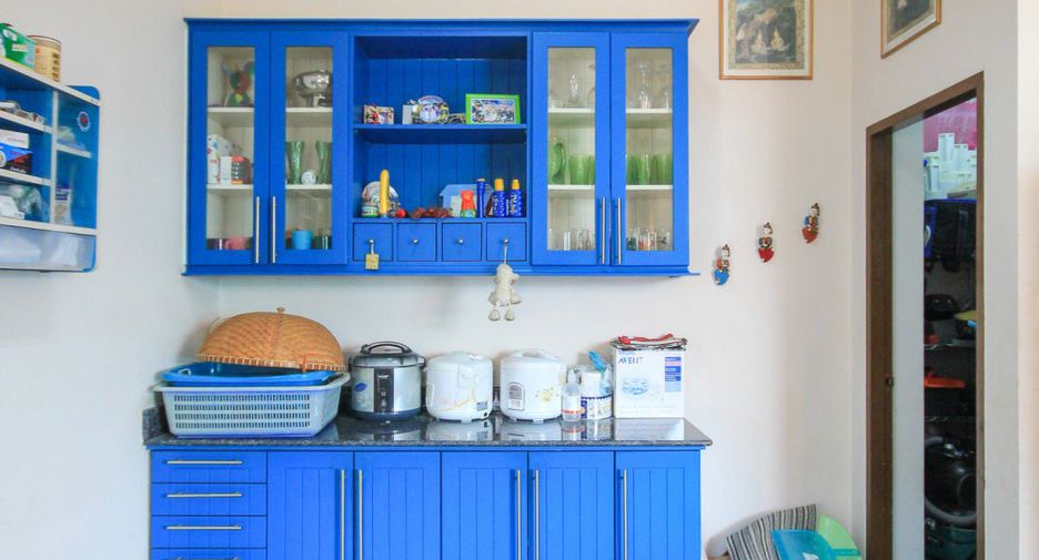 For sale 4 bedrooms villa in Cha Am, Phetchaburi