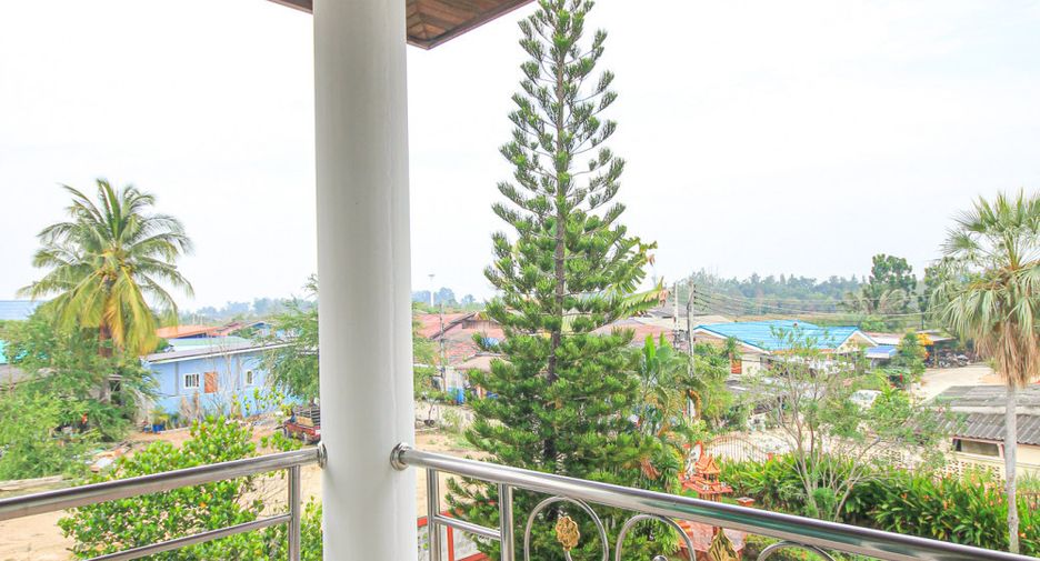 For sale 4 bedrooms villa in Cha Am, Phetchaburi