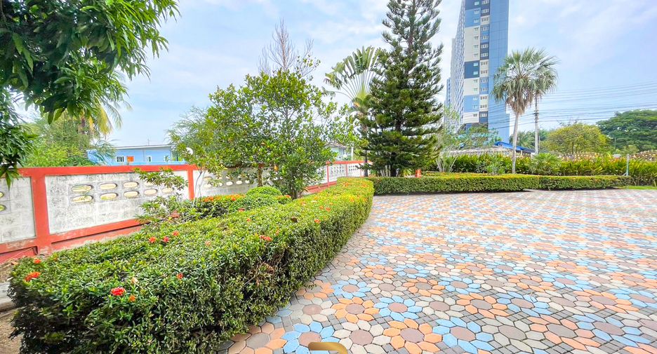 For sale 4 bedrooms villa in Cha Am, Phetchaburi