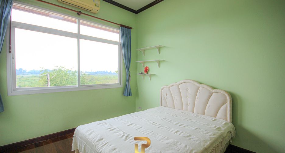 For sale 4 bedrooms villa in Cha Am, Phetchaburi