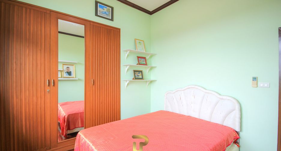 For sale 4 bedrooms villa in Cha Am, Phetchaburi