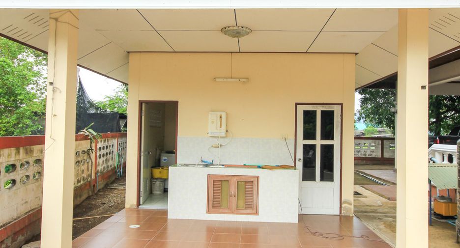 For sale 4 bedrooms villa in Cha Am, Phetchaburi