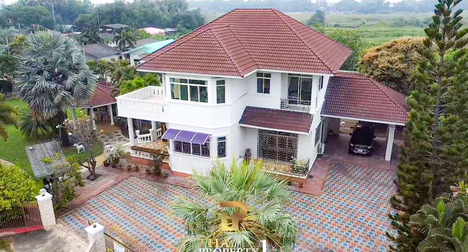 For sale 4 bedrooms villa in Cha Am, Phetchaburi