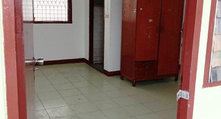 For sale 20 bedrooms apartment in Nong Khaem, Bangkok