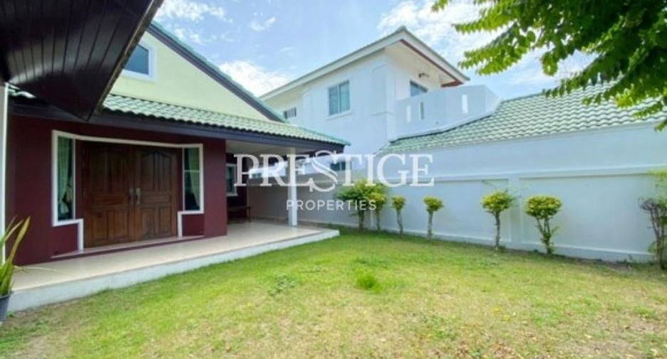 For sale 3 bedrooms house in East Pattaya, Pattaya