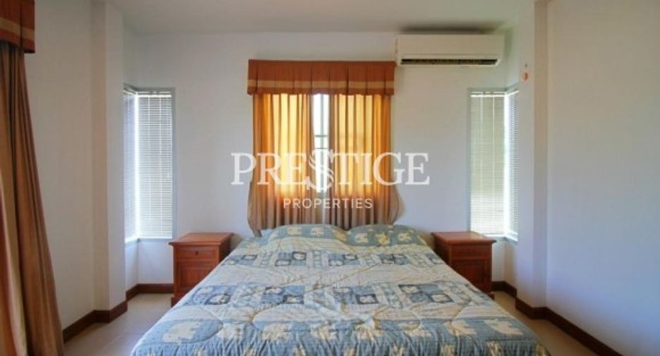 For sale 3 bedrooms house in East Pattaya, Pattaya