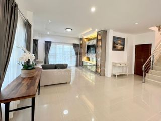 For rent and for sale 3 bed condo in East Pattaya, Pattaya